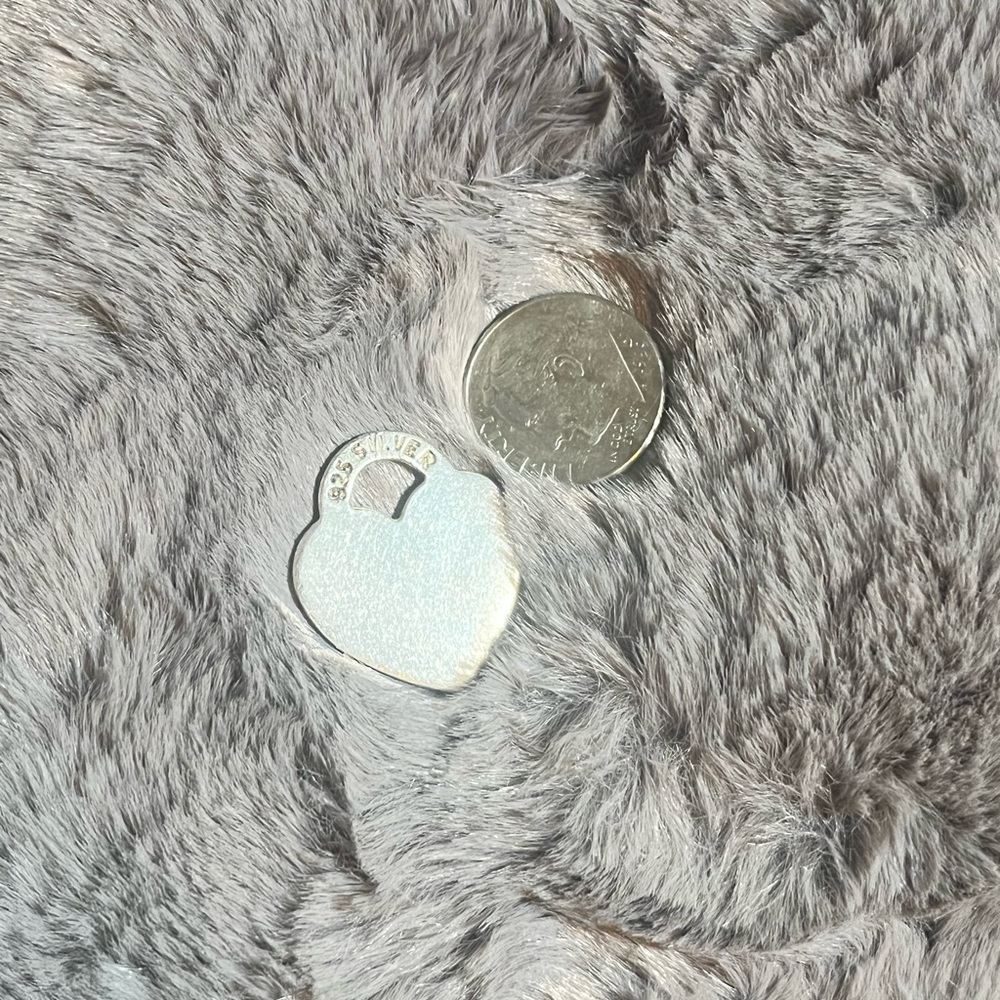 Sterling Silver Heart-Shaped Pendant - Pre ❤️